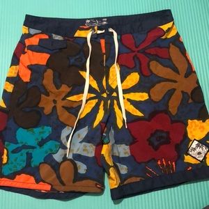 VANS BOARD/SWIM SHORTS! BRAND NEW